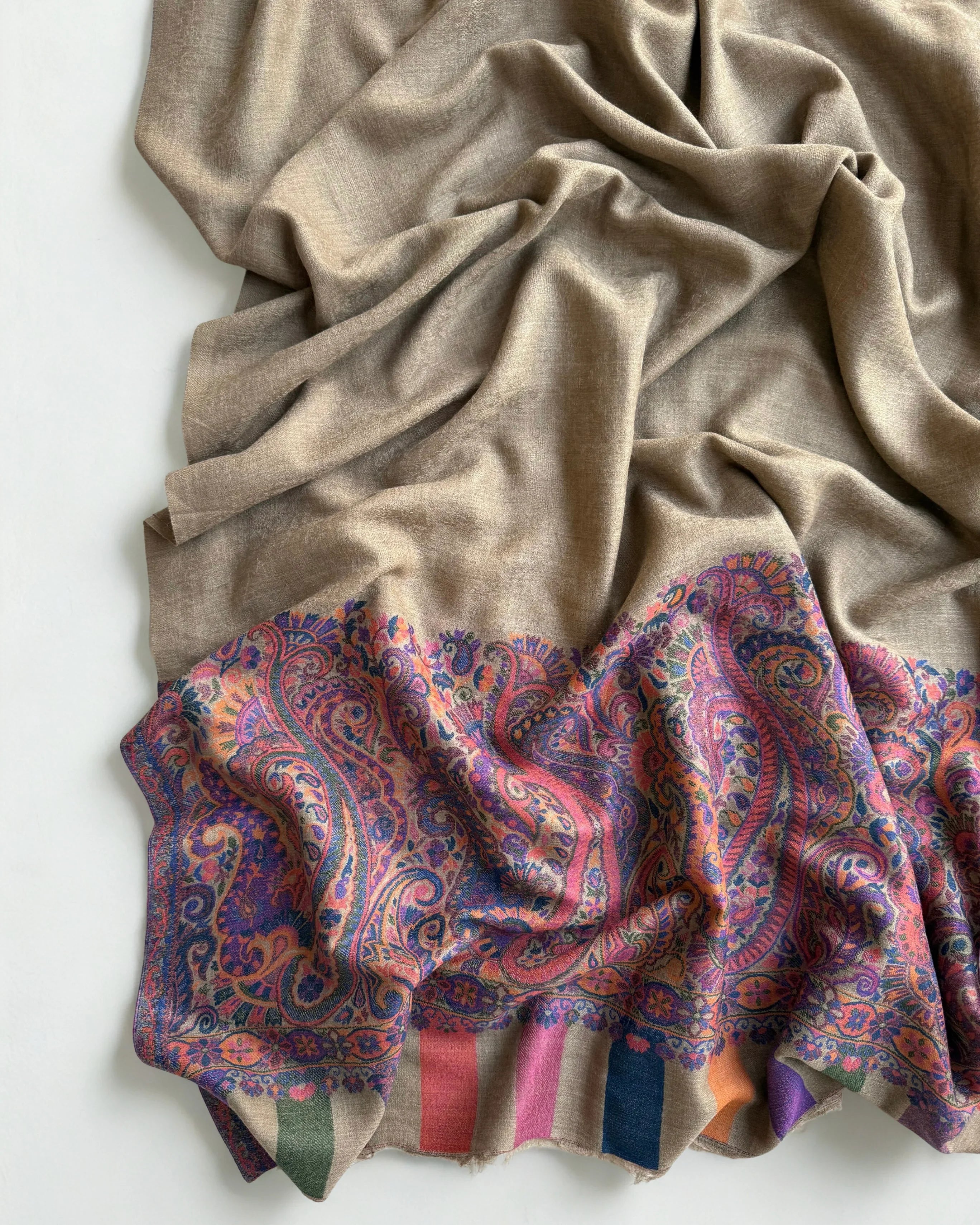 Fine Pashmina Ring Palladar shawl in khaki green, handwoven pashmina ring shawl, view 5
