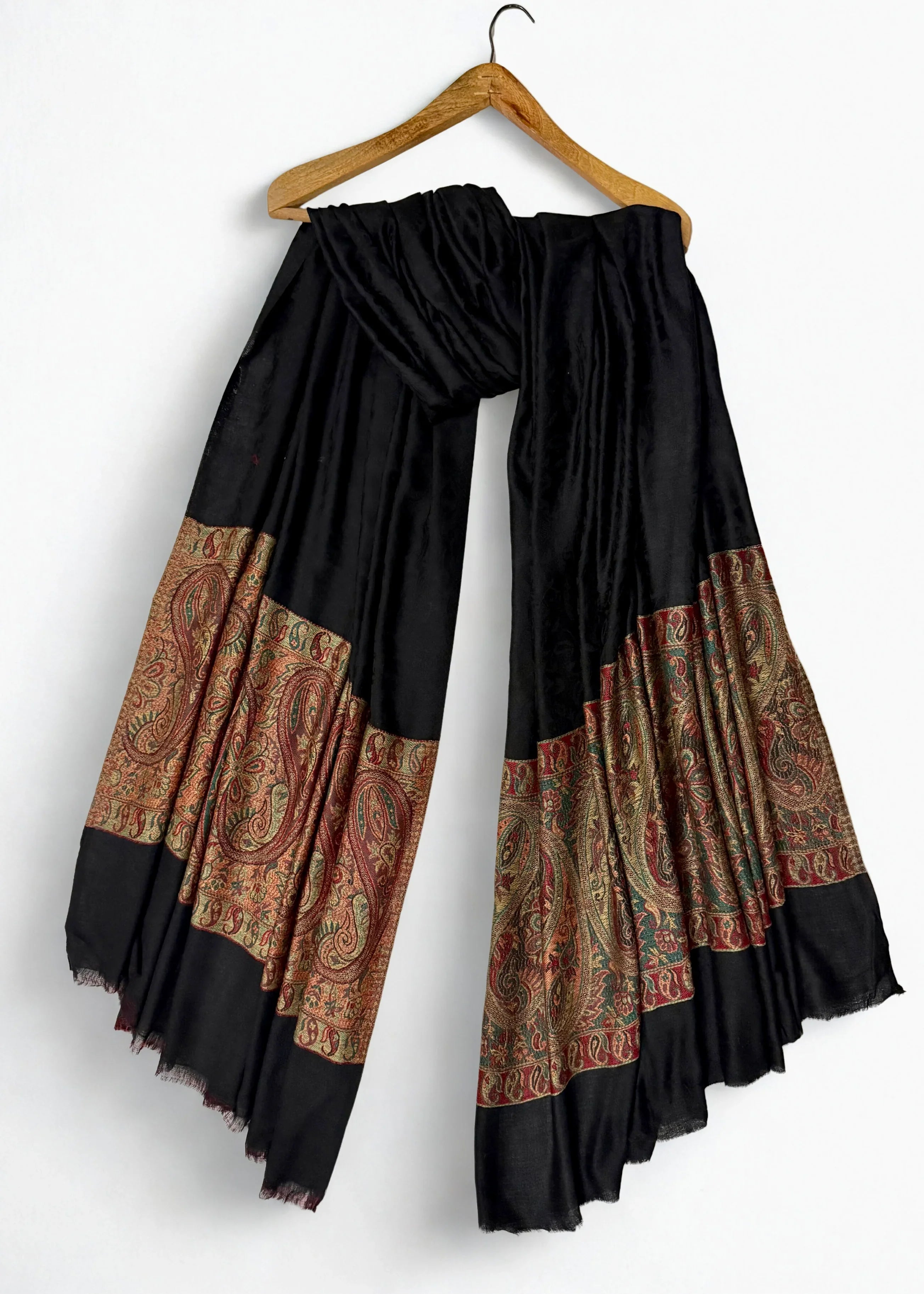 Fine Pashmina Ring Palladar shawl in midnight black, handwoven pashmina ring shawl