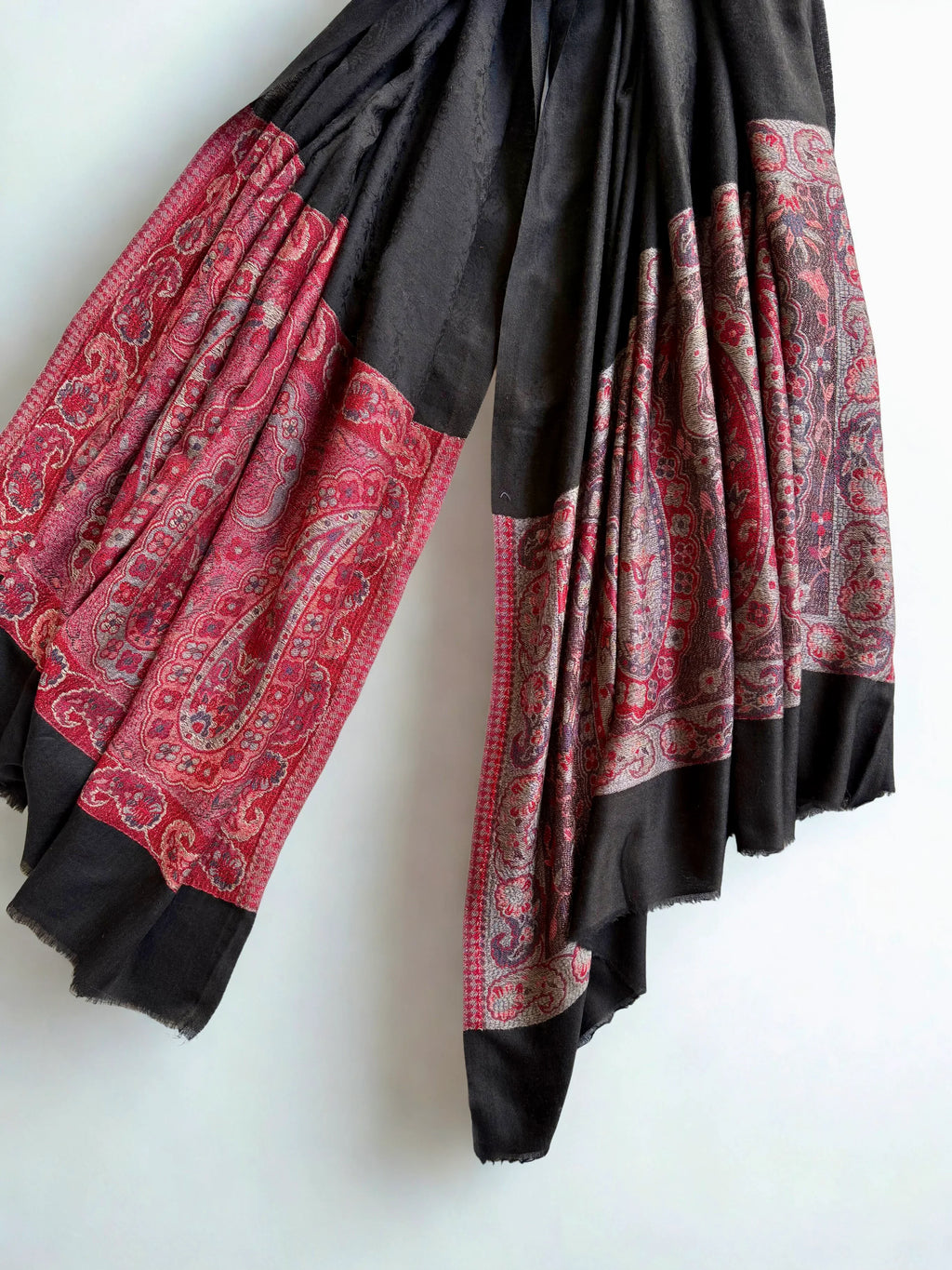 Fine Pashmina Ring Palladar shawl in elegant black, handwoven pashmina ring shawl, view 8