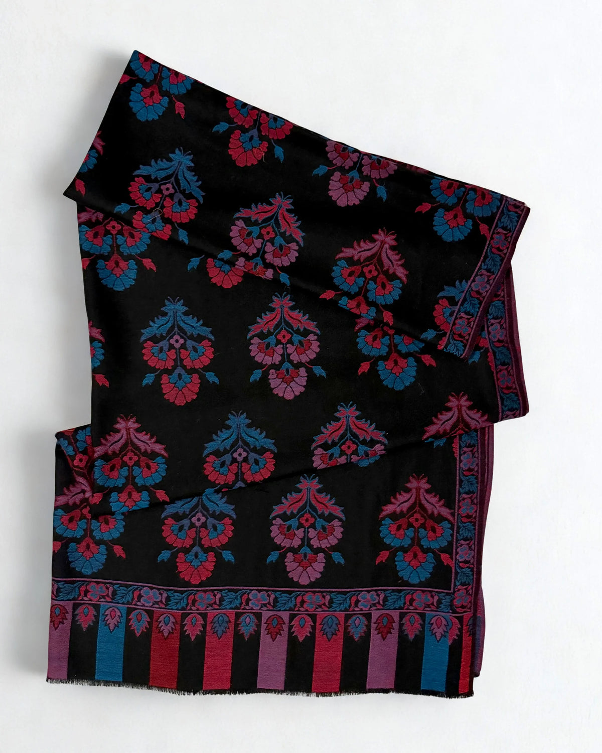 Pure Kashmiri Pashmina Kani shawl in black, handwoven Kani pashmina