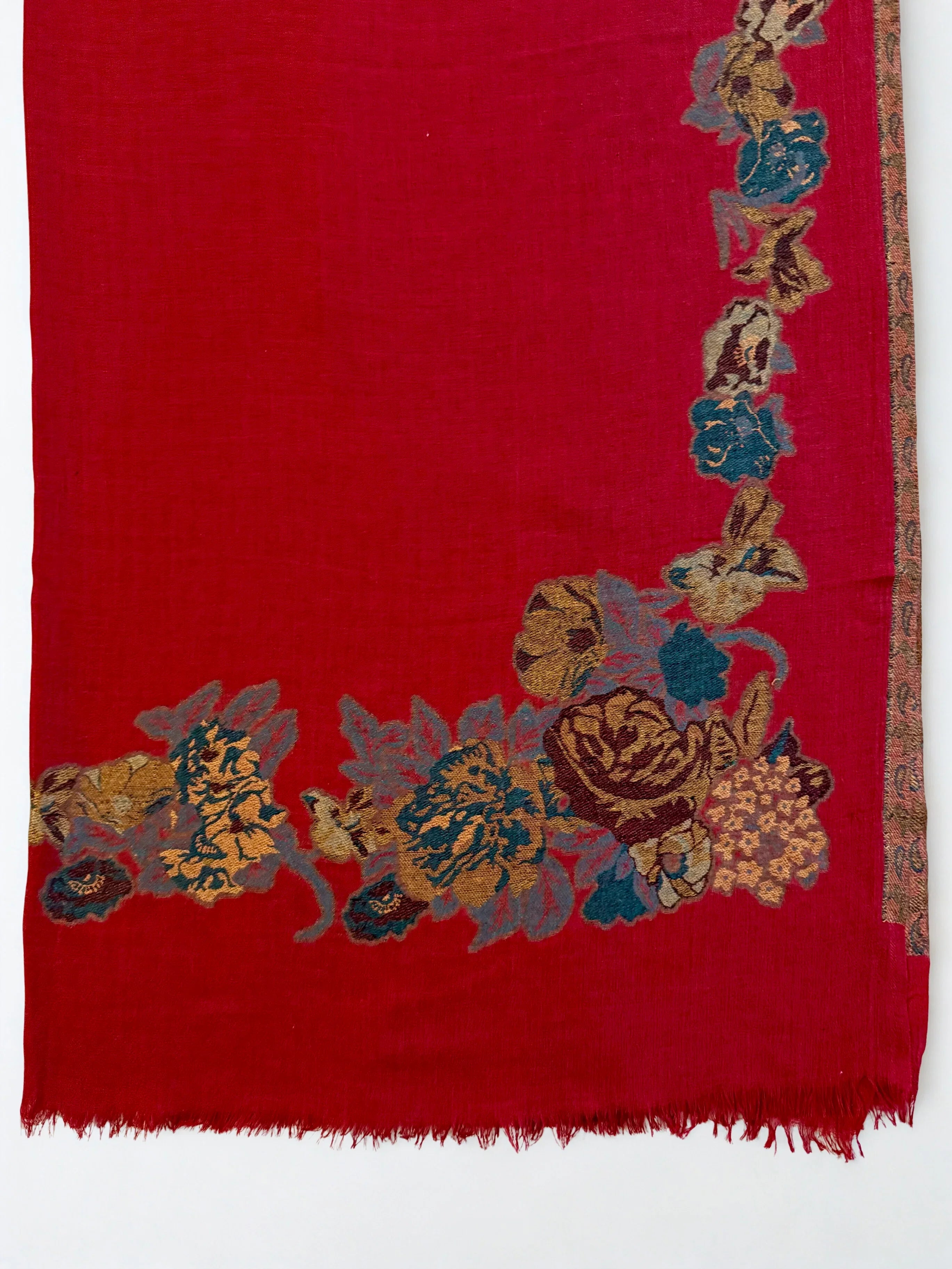 Pure Kashmiri Pashmina Kani shawl in red, handwoven Kani pashmina, view 4