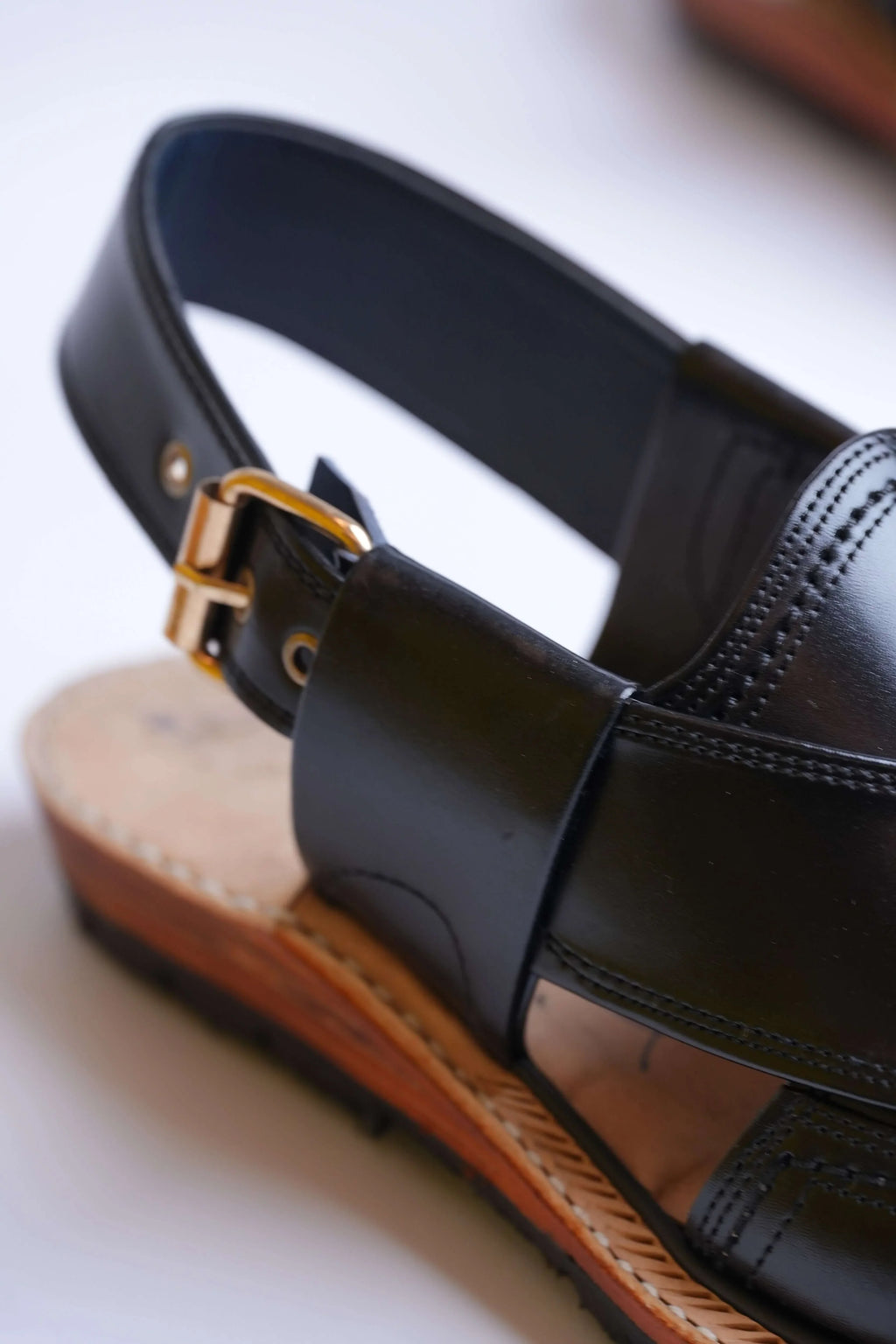 Norozi Peshawari chappal in black, hand-stitched leather, view 3