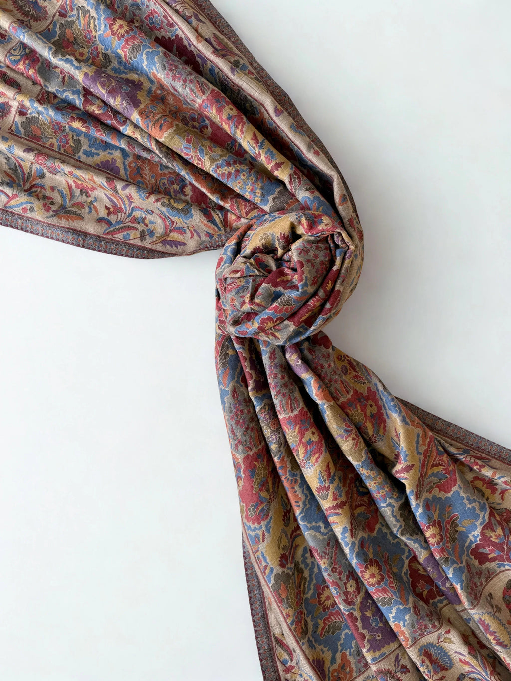 Fine Pashmina Kani shawl, hand-embroidered Kani pashmina, view 5