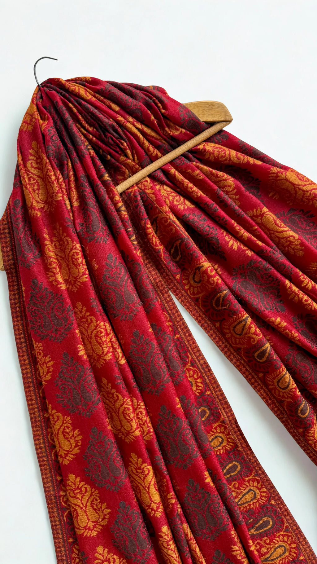 Fine Pashmina Ring shawl in red, handwoven pashmina ring shawl