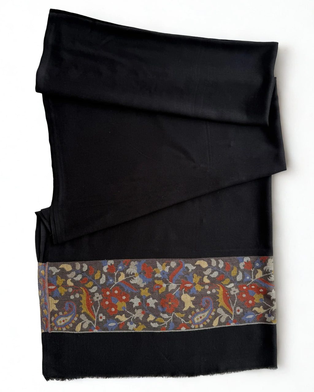 Fine Pashmina Palladar shawl in black, handwoven pashmina ring shawl, view 3