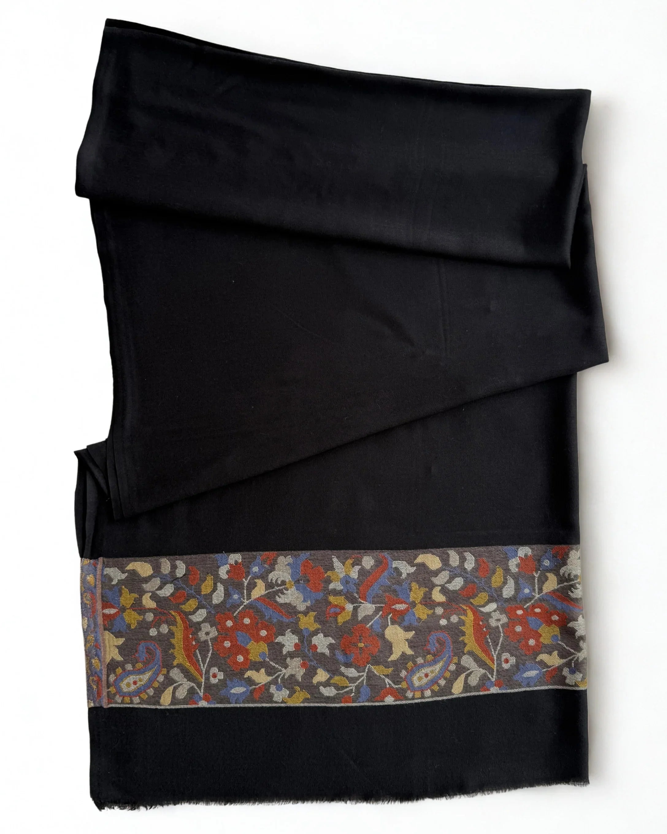 Fine Pashmina Palladar shawl in black, handwoven pashmina ring shawl, view 3