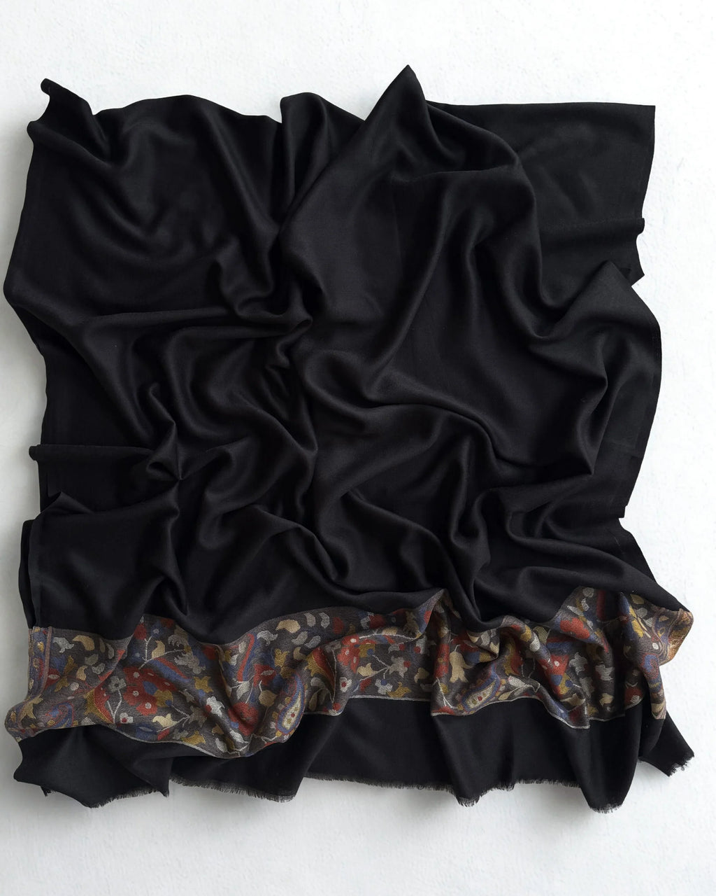 Fine Pashmina Palladar shawl in black, handwoven pashmina ring shawl, view 5