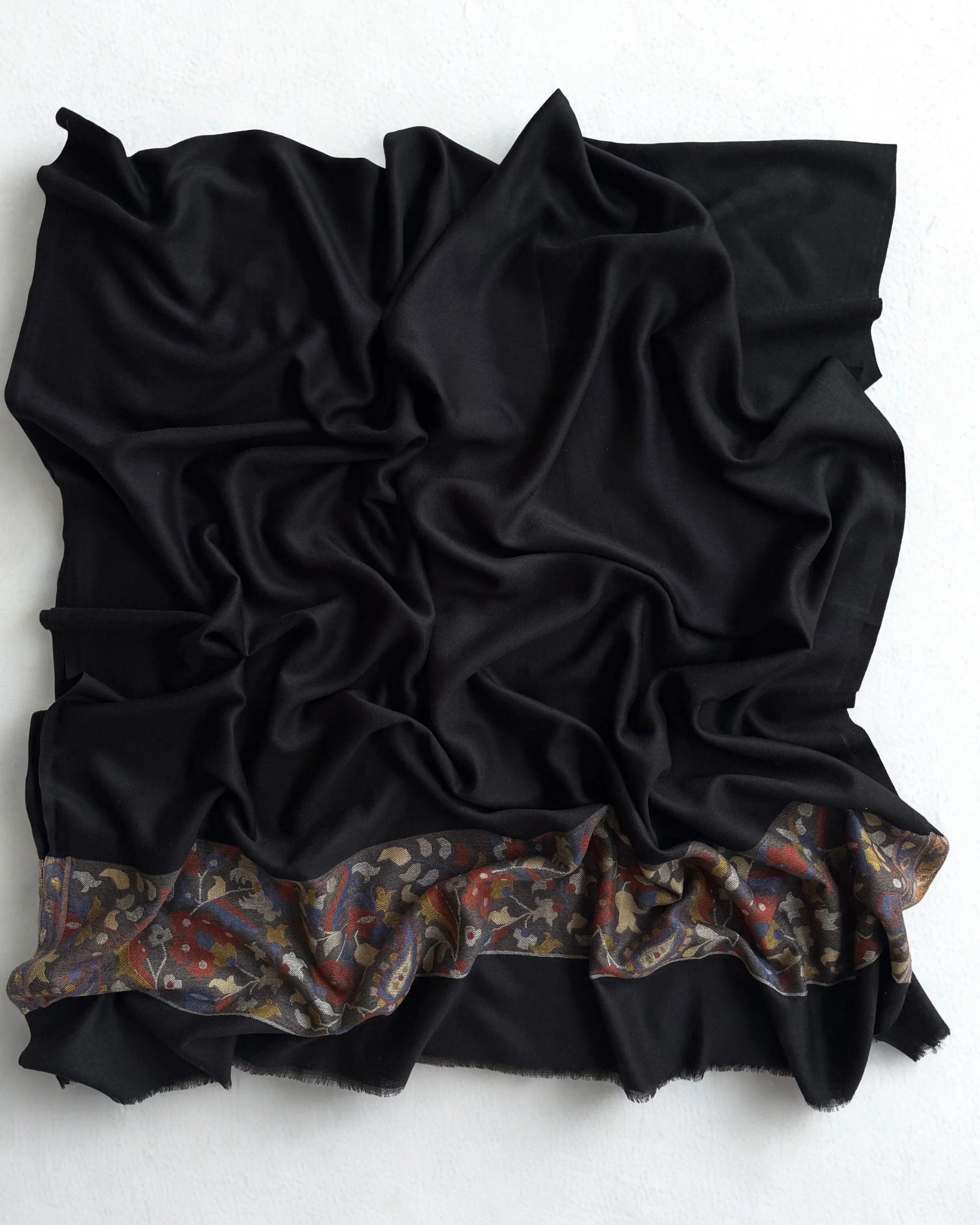 Fine Pashmina Palladar shawl in black, handwoven pashmina ring shawl, view 5