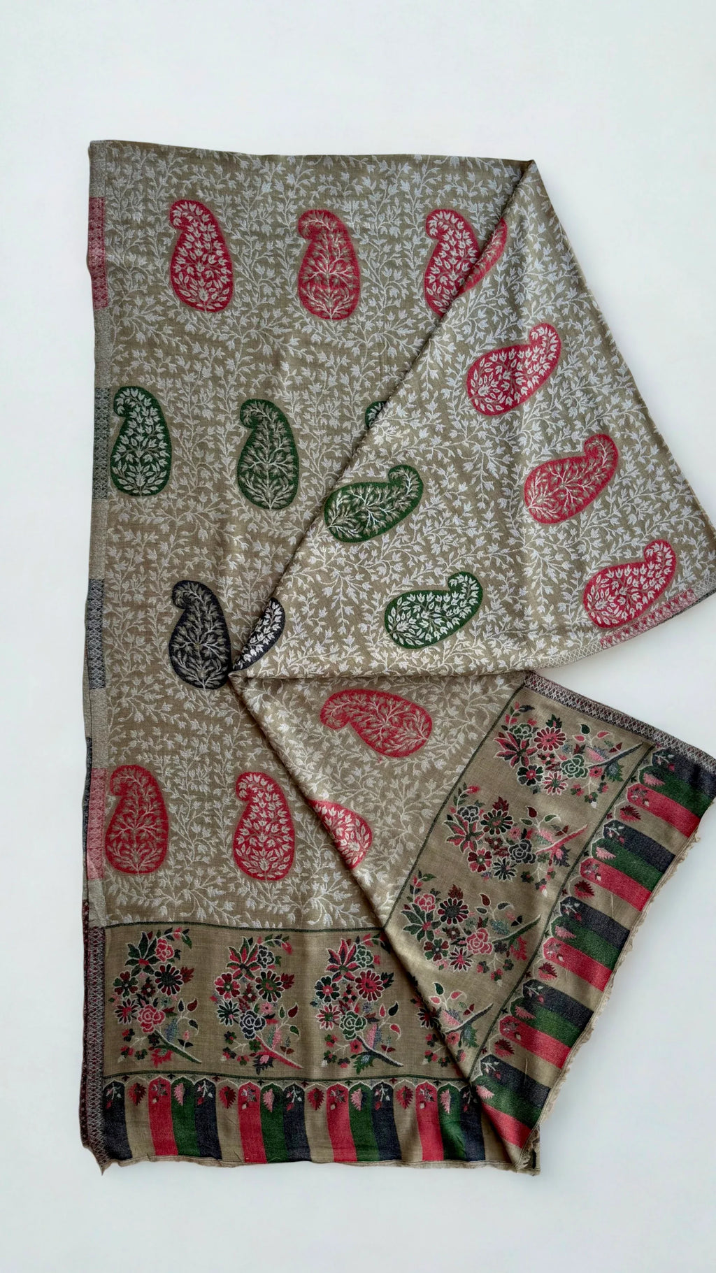 Fine Pashmina Ring shawl in brown, handwoven pashmina ring shawl