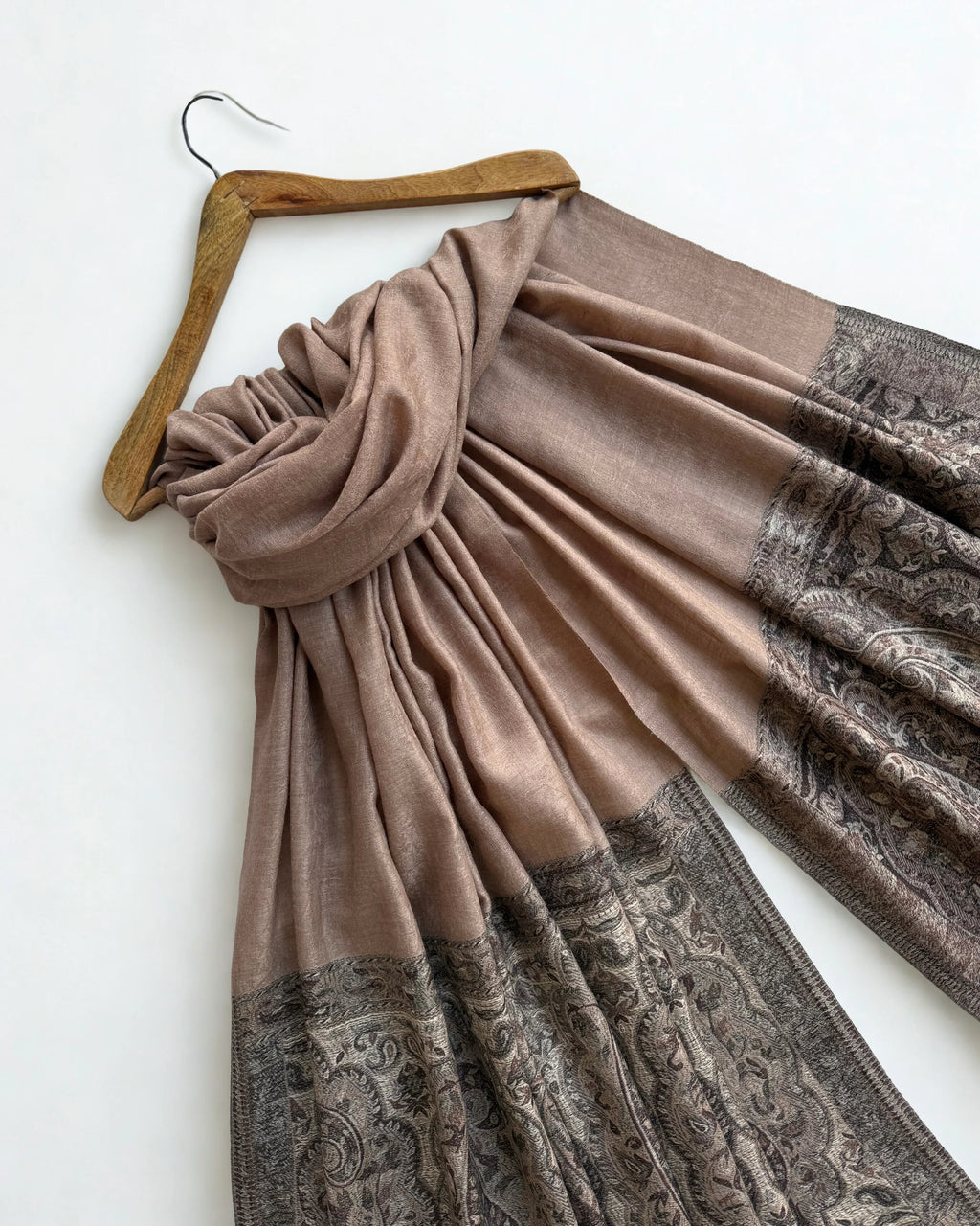 Fine Pashmina Ring Palladar shawl in taupe, handwoven pashmina ring shawl