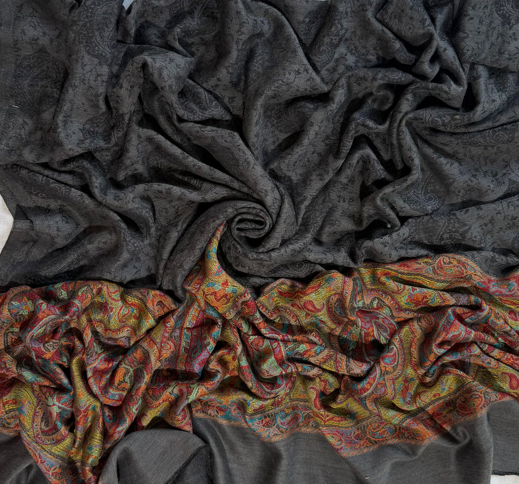 Fine pashmina ring shawl in graphite with gold and turquoise pallas