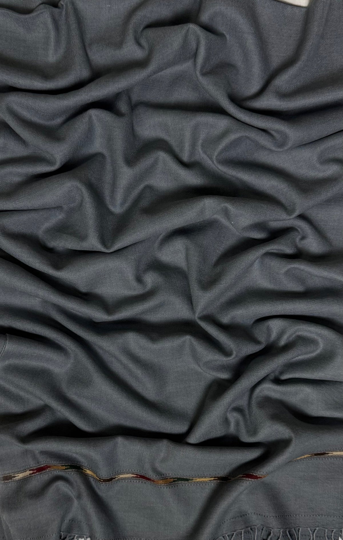 Grey men's Swati pashmina shawl, handwoven in Salampur, Swat