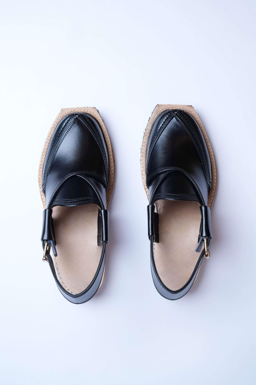 Norozi Peshawari chappal in black, hand-stitched leather