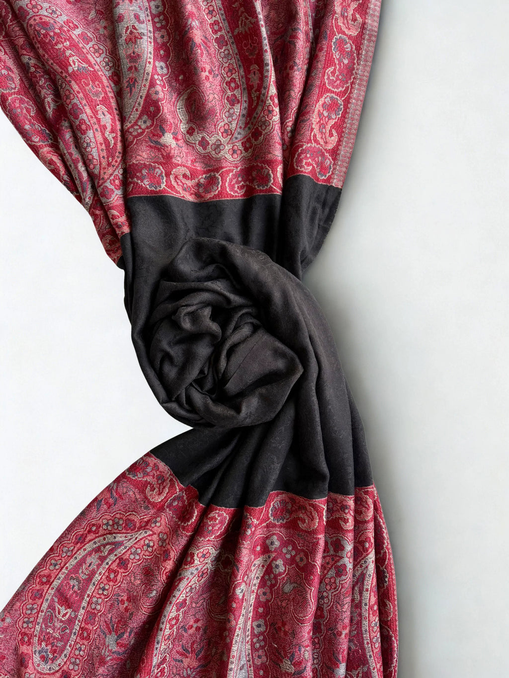 Fine Pashmina Ring Palladar shawl in elegant black, handwoven pashmina ring shawl, view 7